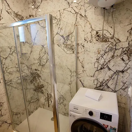 Miema With Jacuzzi Appartement *