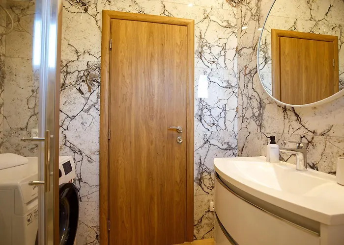 Miema With Jacuzzi * זאדאר